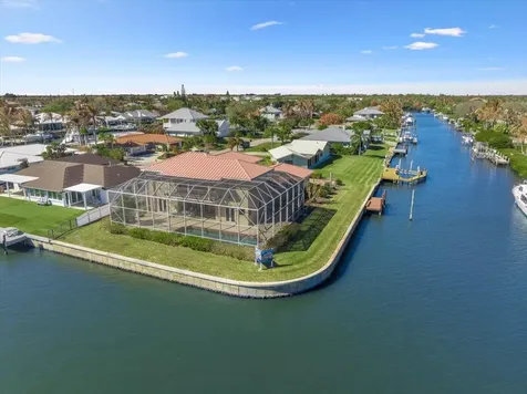 2 Seahorse Lane Vero Beach FL 32960