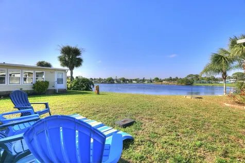 7622 Great Bear Lake Drive Micco FL 32976