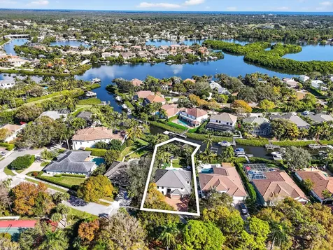 19954 Loxahatchee Pointe Drive Jupiter FL 33458