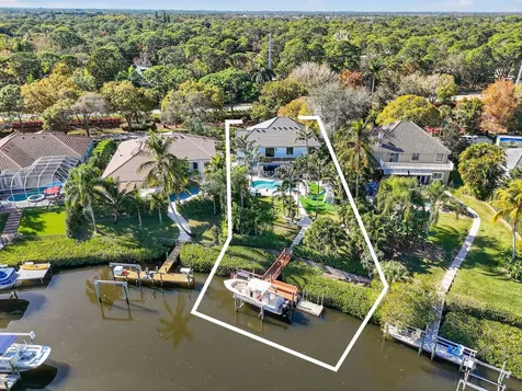 19954 Loxahatchee Pointe Drive Jupiter FL 33458
