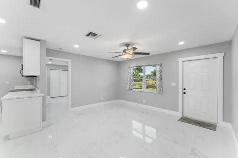 3910 147th Avenue Loxahatchee Groves FL 33470