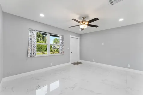 3910 147th Avenue Loxahatchee Groves FL 33470