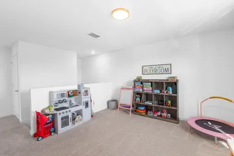 6300 Nw Leafmore Lane Port Saint Lucie FL 34987
