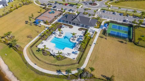 6300 Nw Leafmore Lane Port Saint Lucie FL 34987