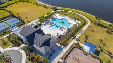 6300 Nw Leafmore Lane Port Saint Lucie FL 34987