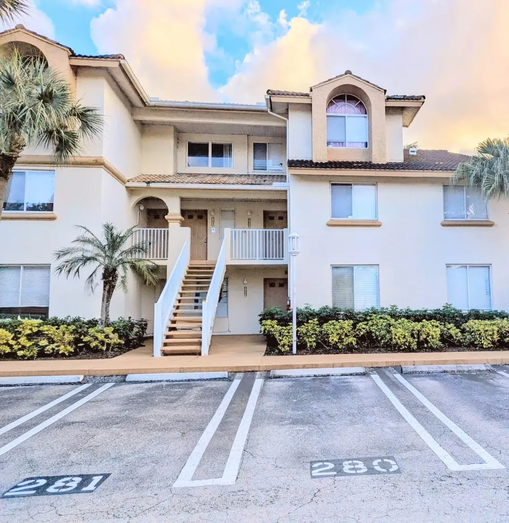 19117 Glenmoor Drive West Palm Beach FL 33409
