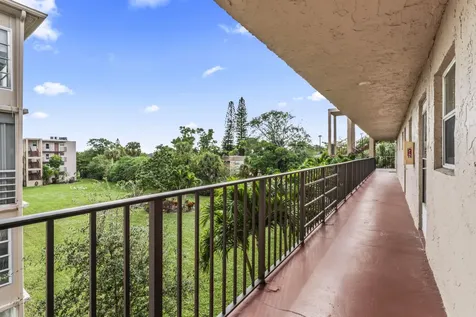 225 Bonnie Boulevard Palm Springs FL 33461