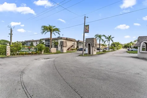 225 Bonnie Boulevard Palm Springs FL 33461