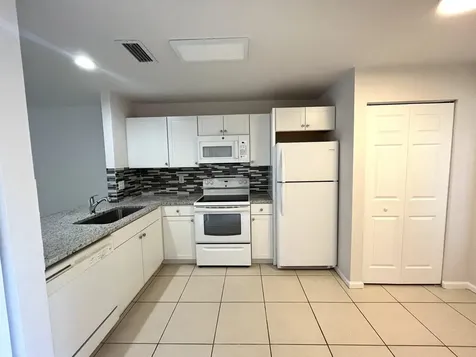 930 Summit Lake Drive West Palm Beach FL 33406