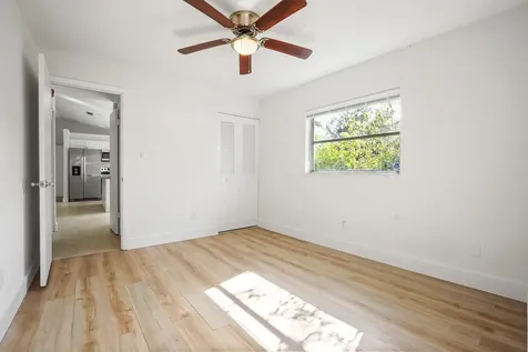 6802 Ocala Avenue Fort Pierce FL 34951