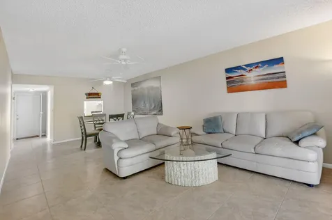 265 Se 10th Street Deerfield Beach FL 33441