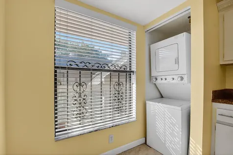 265 Se 10th Street Deerfield Beach FL 33441