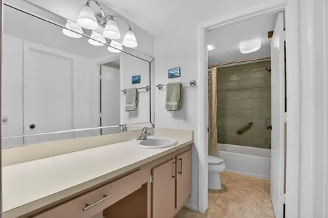 265 Se 10th Street Deerfield Beach FL 33441