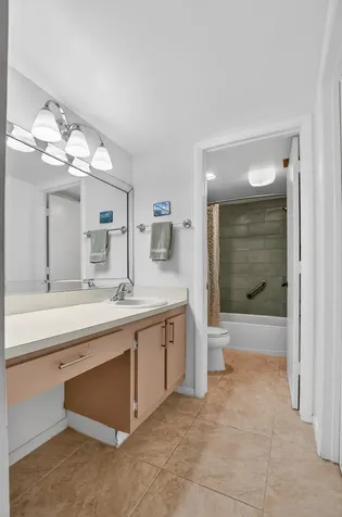 265 Se 10th Street Deerfield Beach FL 33441