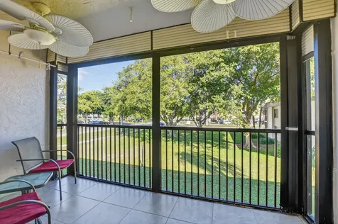 265 Se 10th Street Deerfield Beach FL 33441