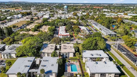 265 Se 10th Street Deerfield Beach FL 33441