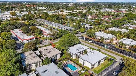 265 Se 10th Street Deerfield Beach FL 33441