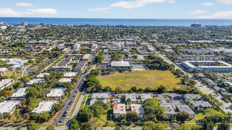 265 Se 10th Street Deerfield Beach FL 33441