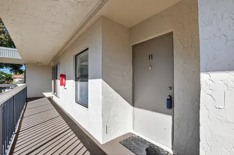 265 Se 10th Street Deerfield Beach FL 33441