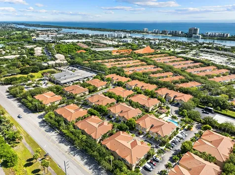 115 Lighthouse Circle Tequesta FL 33469