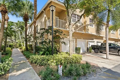 115 Lighthouse Circle Tequesta FL 33469