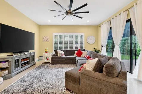 8158 Lawson Bridge Lane Delray Beach FL 33446
