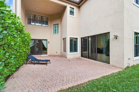 8158 Lawson Bridge Lane Delray Beach FL 33446