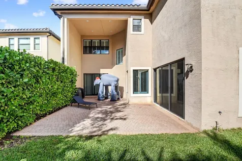 8158 Lawson Bridge Lane Delray Beach FL 33446