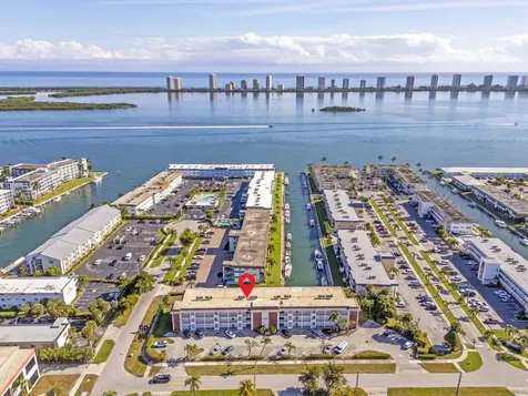 236 Castlewood Drive North Palm Beach FL 33408