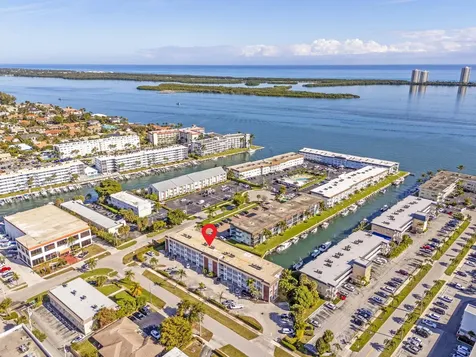 236 Castlewood Drive North Palm Beach FL 33408
