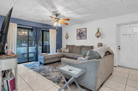 712 Sunny Pine Way Greenacres FL 33415