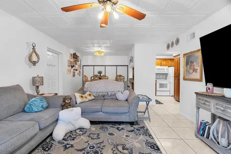 712 Sunny Pine Way Greenacres FL 33415