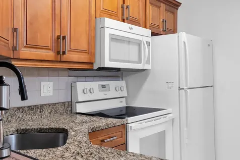 712 Sunny Pine Way Greenacres FL 33415