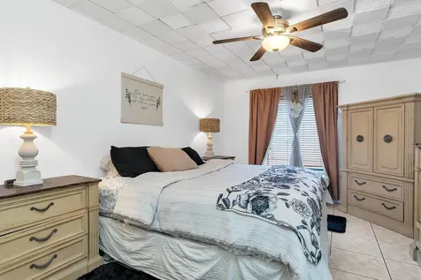 712 Sunny Pine Way Greenacres FL 33415