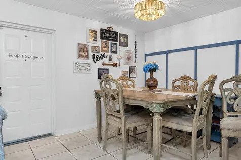 712 Sunny Pine Way Greenacres FL 33415