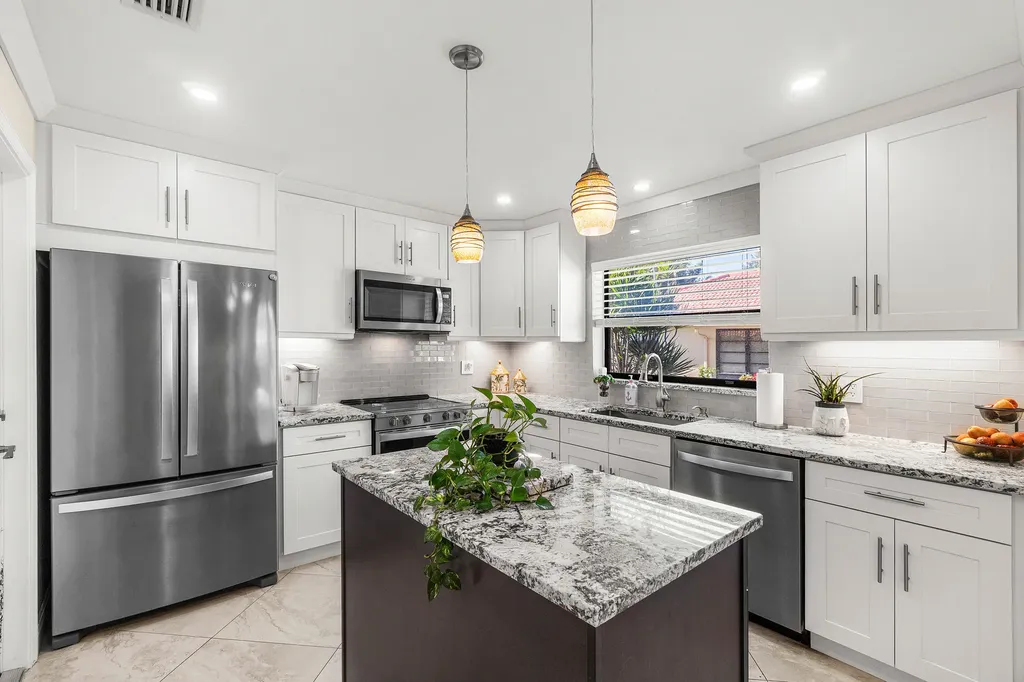 9955 Cherry Tree Terrace Boynton Beach FL 33436