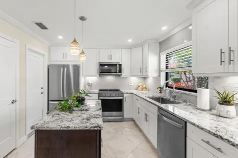 9955 Cherry Tree Terrace Boynton Beach FL 33436