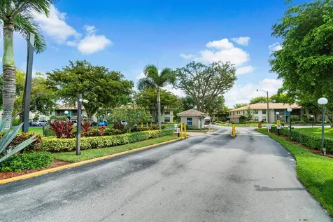 9955 Cherry Tree Terrace Boynton Beach FL 33436