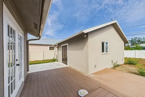 3709 Sw Haines Street Port Saint Lucie FL 34953