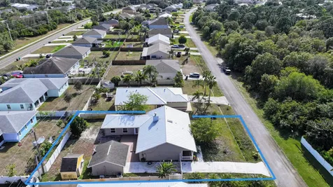 3709 Sw Haines Street Port Saint Lucie FL 34953