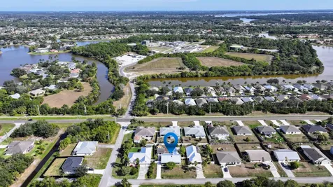 3709 Sw Haines Street Port Saint Lucie FL 34953