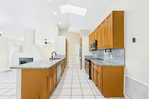 3709 Sw Haines Street Port Saint Lucie FL 34953
