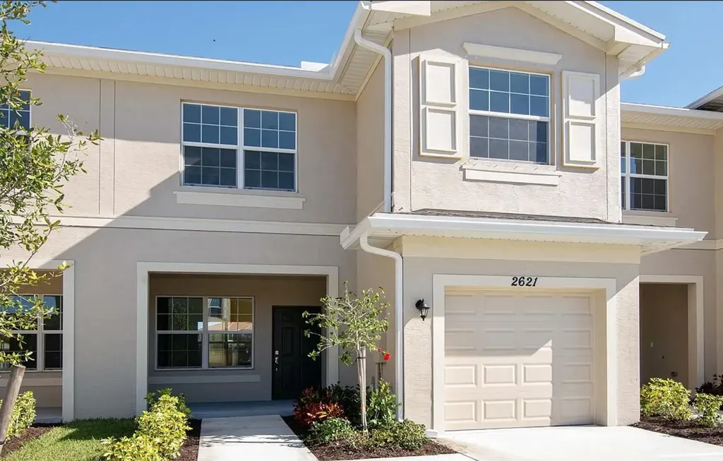 2621 Nw Treviso Circle Port Saint Lucie FL 34986