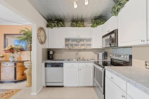 581 Mansfield Boca Raton FL 33434