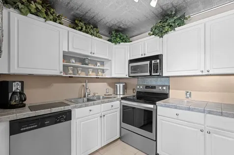 581 Mansfield Boca Raton FL 33434