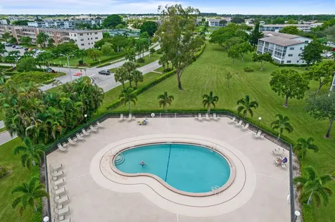 581 Mansfield Boca Raton FL 33434