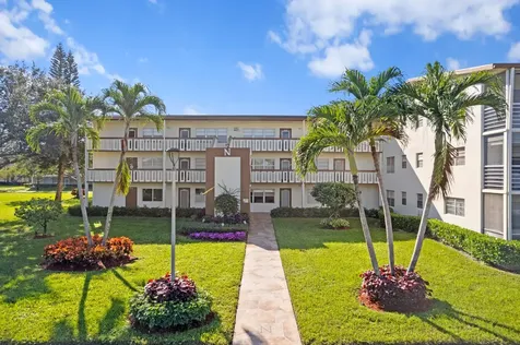 581 Mansfield Boca Raton FL 33434