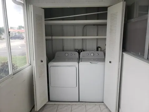 312 Seville M Delray Beach FL 33446