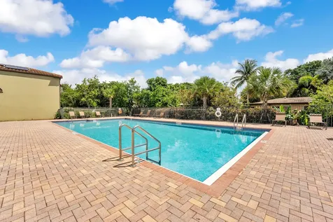 5904 NW 46th Lane Tamarac FL 33319