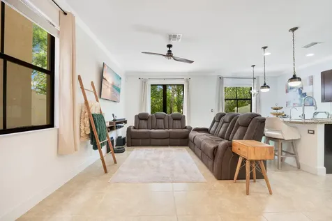 5904 NW 46th Lane Tamarac FL 33319